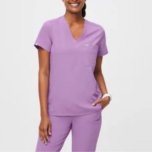 COPY - Figs Lilac Dawn Scrub Top